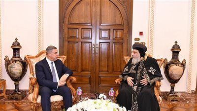  البابا تواضروس الثانى يستقبل محافظ الإسكندرية