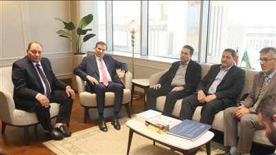 وزير الزراعة يستقبل الوفد الأردني لتعزيز التعاون المشترك