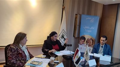 الطفولة والأمومة: تشكيل مسرح تفاعلي للترويج لقضايا الطفل بالفن 