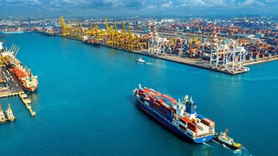 اقتصادية قناة السويس: الإمارات لن تتملك أرضنا ومدبولي يكشف عوائد اتفاق موانئ أبو ظبي