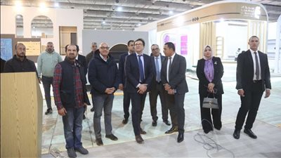 وزير الثقافة يتفقد قاعات معرض القاهرة الدولي للكتاب في دورته الـ56 قبيل افتتاحه
