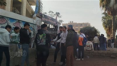 طلاب الشهادة الإعدادية بالقاهرة: امتحان الجبر سهل والوقت كافي (فيديو) 