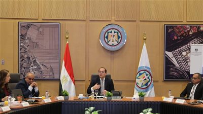 وزير المالية: تعميق الشفافية وتنفيذ إصلاحات هيكلية شاملة تعكس تطلعات المواطنين