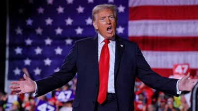 ترامب: سأوقع أمرا للإفراج عن معتقلي أحداث الكابيتول والشرق الأوسط ينتظر الكثير من العمل