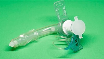 ​3 مخاطر حذرت منها هيئة الدواء المصرية لمن يستخدم أنبوب التنفس