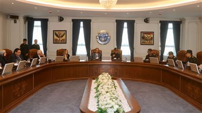 تعاون بين الاتصالات والأكاديمية العسكرية لتأهيل 3 آلاف طالب في العلوم التكنولوجية 