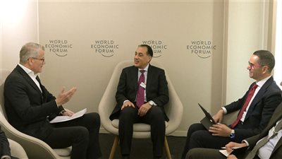 مدبولي يلتقي الرئيس التنفيذي لشركة 