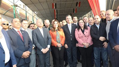 أسعار الزيوت والسكر والأرز بأسواق اليوم الواحد 