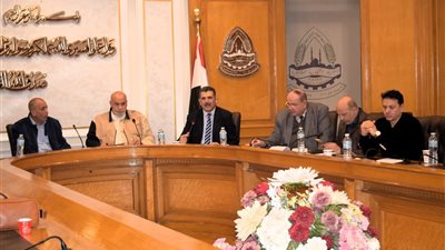 شُعبة الحراسة ونقل الأموال تبحث سبل الاستفادة من مبادرة البنك المركزي لتنمية قطاعها