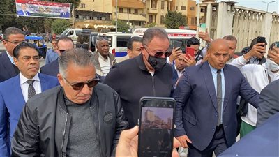 تشييع جنازة ميمي الشربيني بحضور الخطيب وحسن حمدي وحسام غالي 