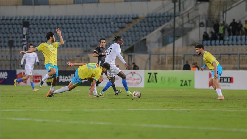 الإسماعيلي، فيتو