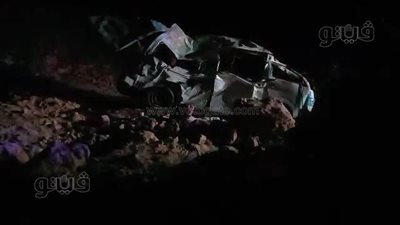 7 وفيات والعربية اتعجنت، الصور الأولى لحادث انقلاب ميكروباص بالوادي الجديد