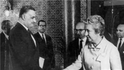 56 عامًا على أول معرض للكتاب بالقاهرة.. عبد السلام الشريف صاحب الفكرة ورحب بها ثروت عكاشة.. منتدى أدبي للندوات والمناقشات الموضوعية.. وقصة الرفض الشعبي للجناح الإسرائيلي