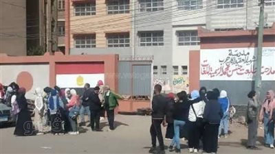  حلينا الامتحان في نص ساعة، سعادة طلاب الشهادة الإعدادية بالمنوفية بسهولة مادة العلوم (فيديو)