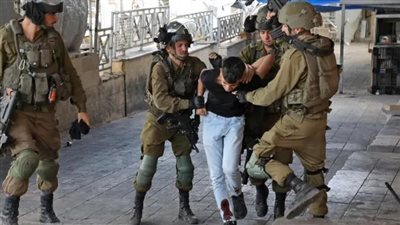 قوات الاحتلال تقتحم منزل الأسير المحرر أيمن محمد جنوب بيت لحم