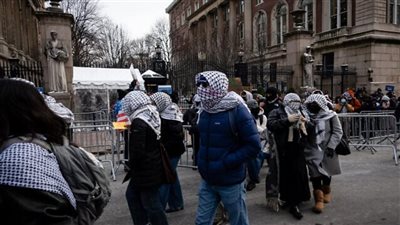 متظاهرون في جامعة كولومبيا بنيويورك يقتحمون محاضرة عن 