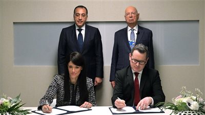 المشاط: الاستفادة من خبرات منتدى دافوس في دعم محركات النمو بـ مصر