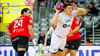 مونديال كرة اليد، مصر تتأخر أمام أيسلندا في الشوط الأول