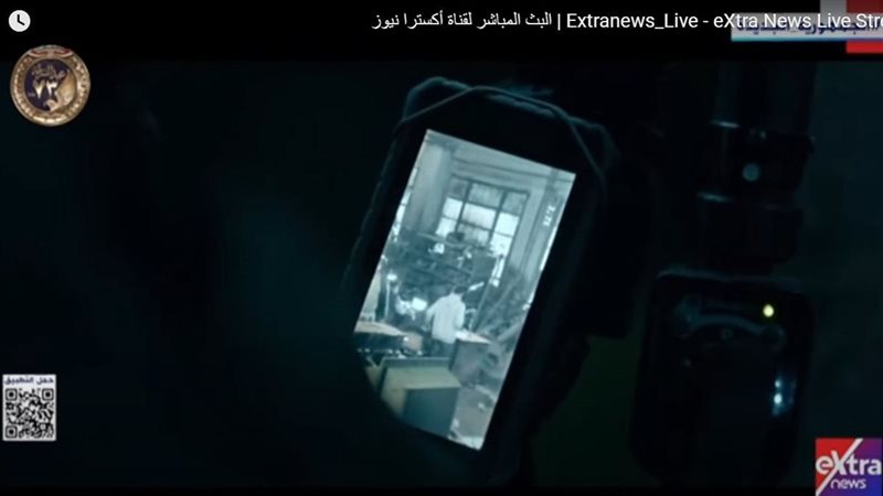 الرئيس السيسي يشاهد