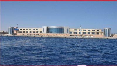 إعادة فتح ميناء الغردقة البحري وانتظام الحركة الملاحية بموانئ البحر الأحمر 