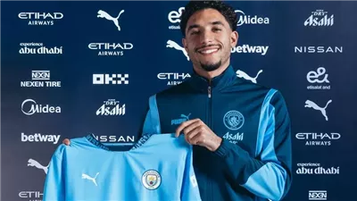 مانشستر سيتي يحتفي بصفقة عمر مرموش أمام الأهرامات (فيديو)