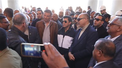وزير الرياضة يتفقد مركز شباب الفتح بمحافظة البحر الأحمر