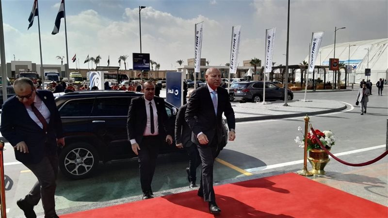 محافظ القاهرة، فيتو