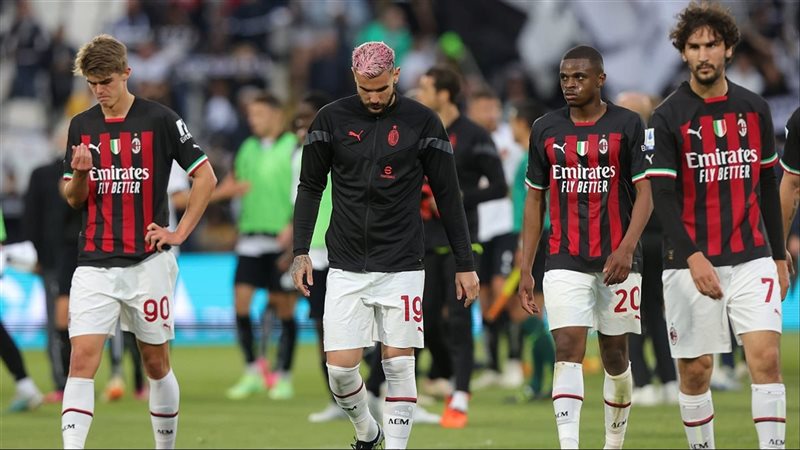 ميلان الإيطالي، فيتو