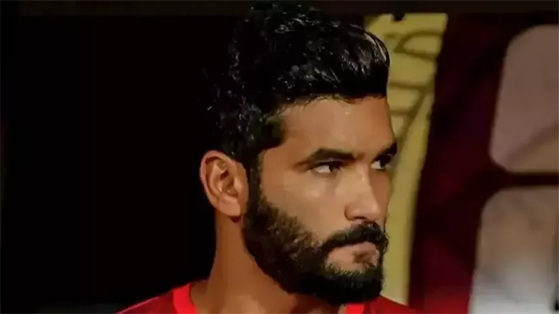 اللاعب صالح جمعة