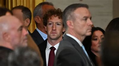 مارك زوكربيرج في ورطة، روبوت ميتا للدردشة لا يقر بترامب رئيسا لأمريكا