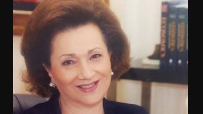 أخبار مصر: سوزان مبارك حديث المصريين، وفاة لاعب بالإسكندرية على طريقة أحمد رفعت، شركة زوكربيرج لا تقر بترامب رئيسا لأمريكا