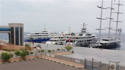 إعادة فتح ميناء الغردقة البحري وانتظام الحركة الملاحية بمواني البحر الأحمر 