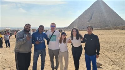 جولة سياحية بالأهرامات للوفود المشاركة ببطولة مصر الدولية البارالمبية للريشة الطائرة