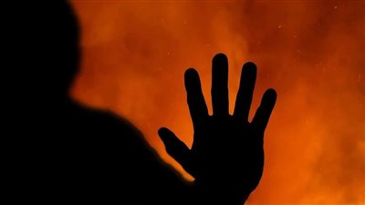 أردنية تحرق زوجها بـ«الجاز» والسجائر