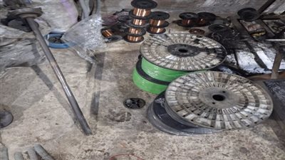 ضبط مصنع لتصنيع الأسلاك الكهربائية المغشوشة والمقلدة في البحيرة 