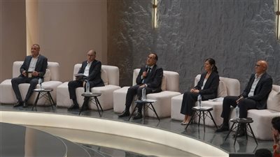 وزير التعليم العالي يتوجه بالشكر لـ مدبولي لرئاسته لجنة تحكيم المشروعات الجامعية 