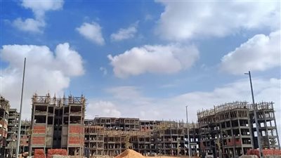 رئيس العبور الجديدة يتابع معدلات تنفيذ شقق الإسكان الاجتماعي بالإعلان العاشر