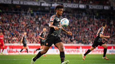 بايرن ميونخ يفوز على فرايبورج 1/2 في الدوري الألماني (صور)