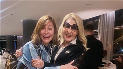 نادية الجندي توجه رسالة خاصة إلى منة شلبي