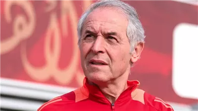 ماذا يفعل كولر أمام يورتيتش قبل لقاء الأهلي وبيراميدز في الدوري؟