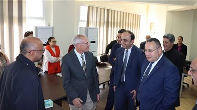 وفد جامعة فيرجينيا تك الأمريكية يزور مراكز التميز بهندسة الإسكندرية 