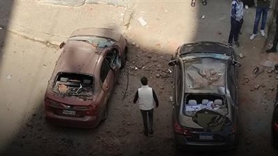 سقوط سور بلكونة من الطابق الأخير بأحد العقارات في بنها 