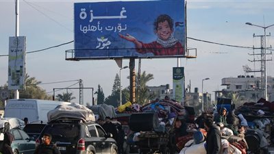 بدء عبور المركبات من شارع صلاح الدين باتجاه شمال قطاع غزة