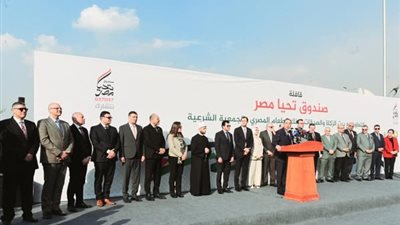 وزير الإسكان يشارك في فعاليات 