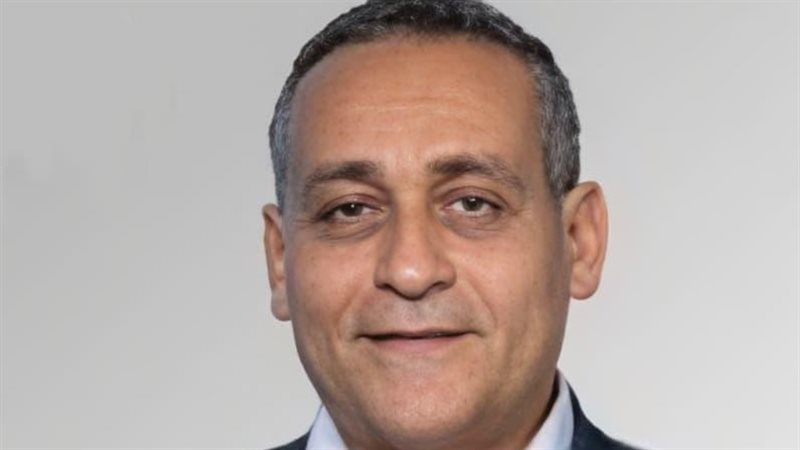  أيمن أبو العينين