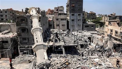 شهيد ومصابون جراء استهداف الاحتلال جرافة غرب مخيم النصيرات