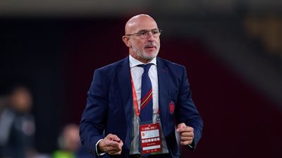 لويس لا فوينتي يجدد عقده مع منتخب إسبانيا 