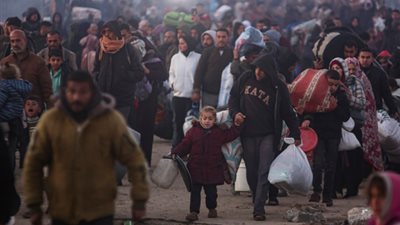 الأونروا: نزوح 124 ألف شخص بغزة خلال أيام