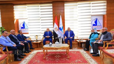 مجلس جامعة كفر الشيخ يجتمع لاستعراض المستجدات