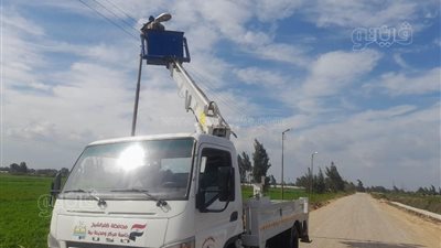 حملات نظافة وتجميل وإنارة موسعة وتسوية وتمهيد الشوارع في بيلا بكفر الشيخ